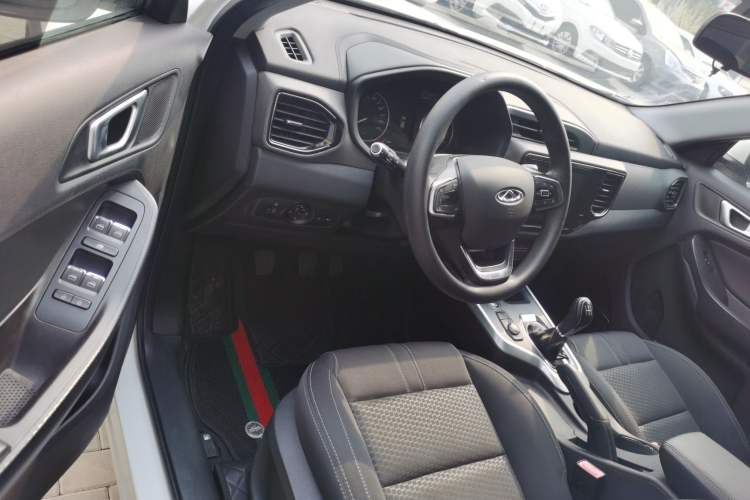 Used Chery Tiggo 5x 2019 HERO 1.5L Manual Fashion Edition Interior 3