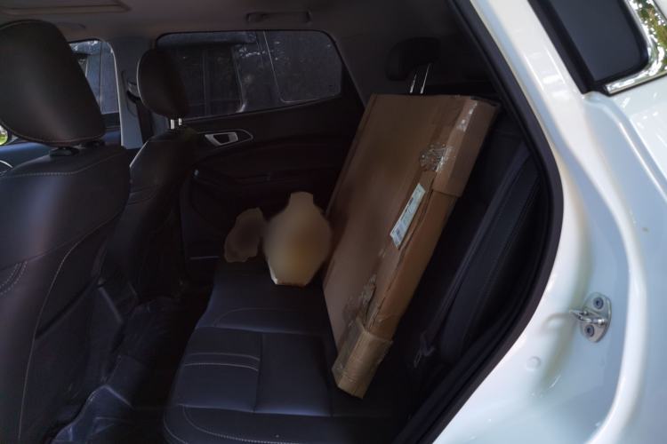 Used Chery Tiggo 5x 2019 HERO 1.5L CVT Luxury Edition Interior 4