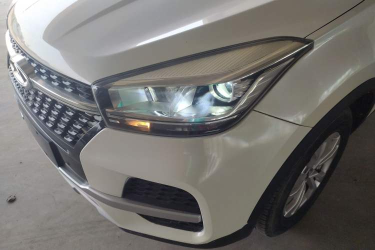 Used Chery Tiggo 5x 2019 HERO 1.5L Manual Fashion Edition Left Front Headlight