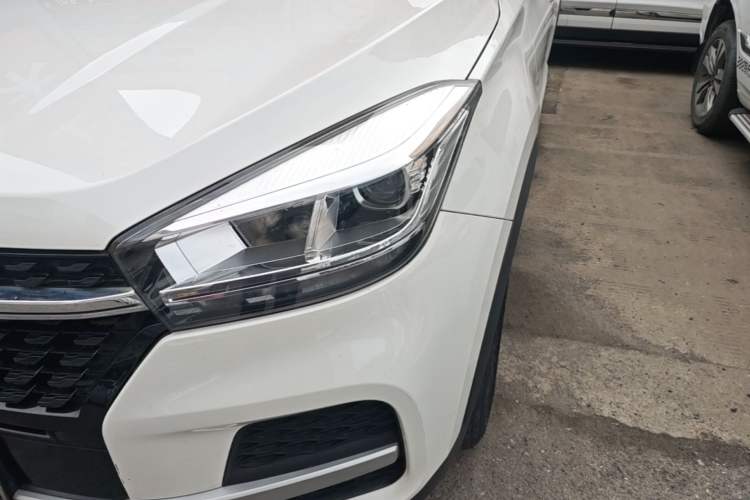 Used Chery Tiggo 5x 2019 HERO 1.5L Manual Fashion Edition Left Front Headlight