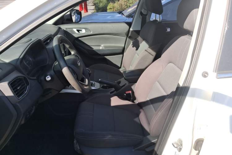 Used Chery Tiggo 5x 2019 HERO 1.5L Manual Fashion Edition Left Front Seat