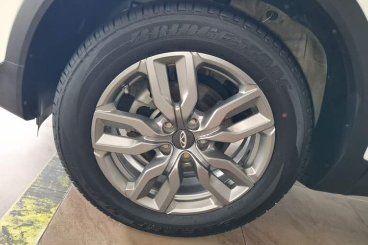 Used Chery Tiggo 5x 2019 HERO 1.5L CVT Fashion Edition Left Front Wheel Hub