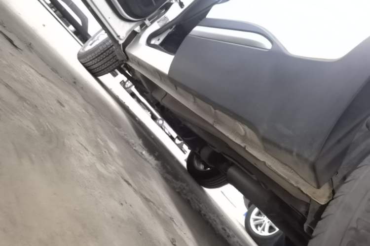 Used Chery Tiggo 5x 2019 HERO 1.5L CVT Fashion Edition Left Side Sill