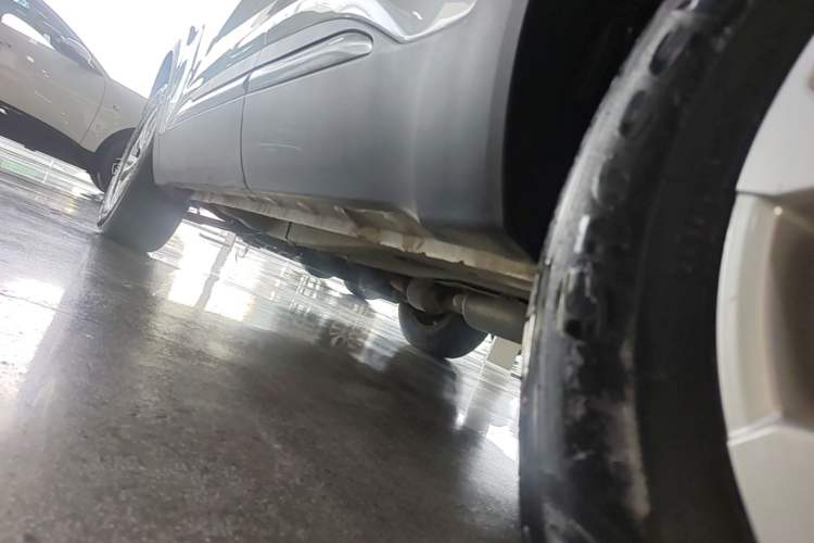 Used Chery Tiggo 5x 2019 HERO 1.5L Manual Urban Edition Left Side Sill