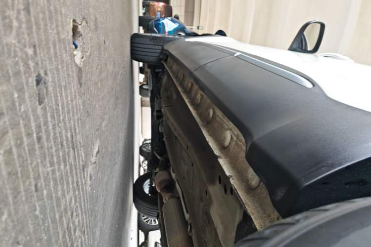Used Chery Tiggo 5x 2019 HERO 1.5L CVT Fashion Edition Left Side Sill