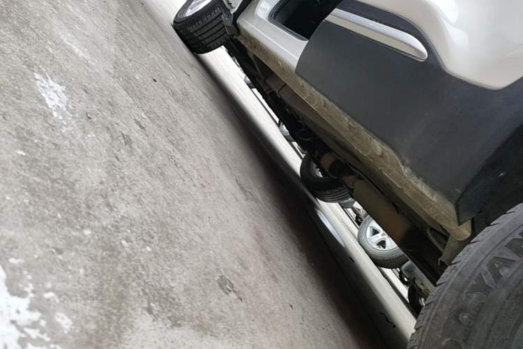 Used Chery Tiggo 5x 2019 HERO 1.5L Manual Urban Edition Left Side Sill