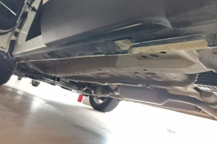 Used Chery Tiggo 5x 2019 HERO 1.5L CVT Fashion Edition Left Side Sill