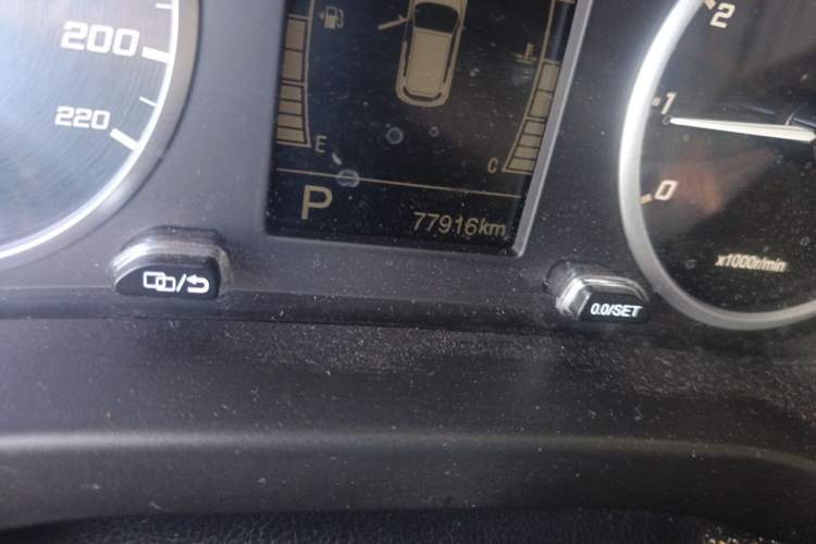 Used Chery Tiggo 5x 2019 1.5L CVT Smart Drive Edition Odometer Close Up