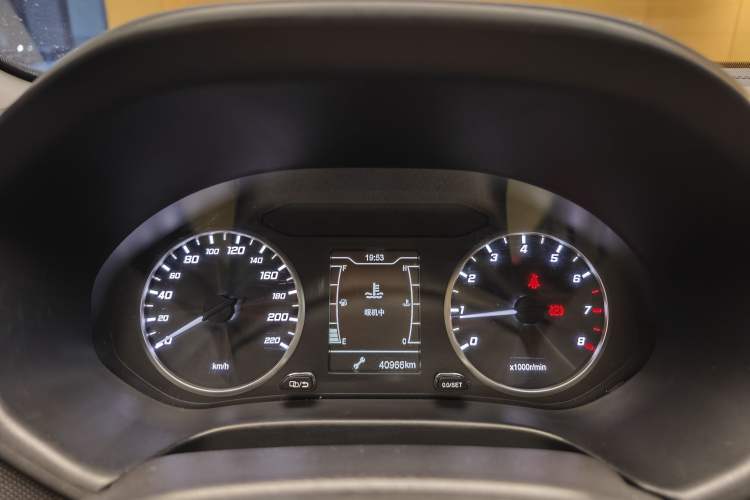 Used Chery Tiggo 5x 2019 HERO 1.5L Manual Fashion Edition Odometer Close Up