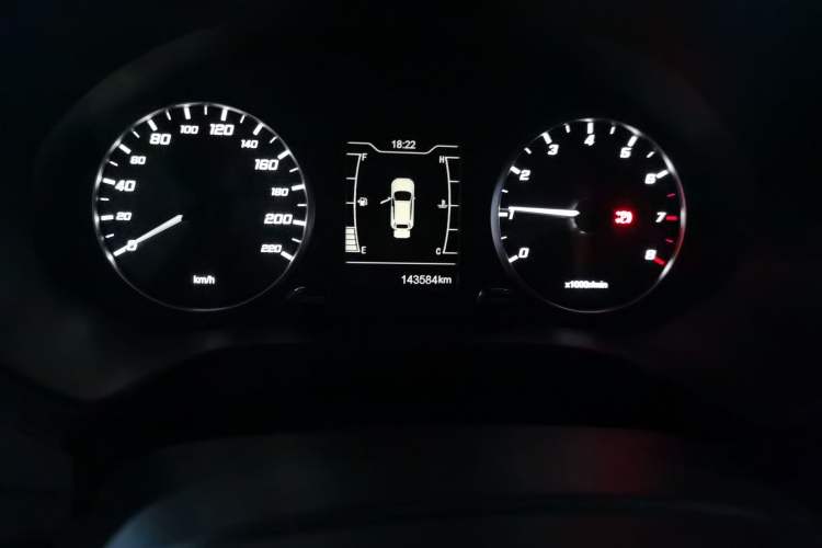 Used Chery Tiggo 5x 2019 HERO 1.5L Manual Urban Edition Odometer Close Up
