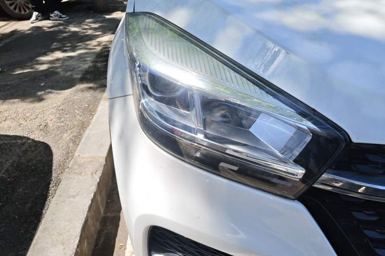 Used Chery Tiggo 5x 2019 1.5L Manual Smart Edition Right Front Headlight