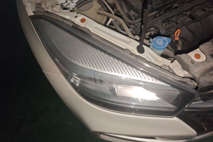 Used Chery Tiggo 5x 2019 HERO 1.5L CVT Fashion Edition Right Front Headlight