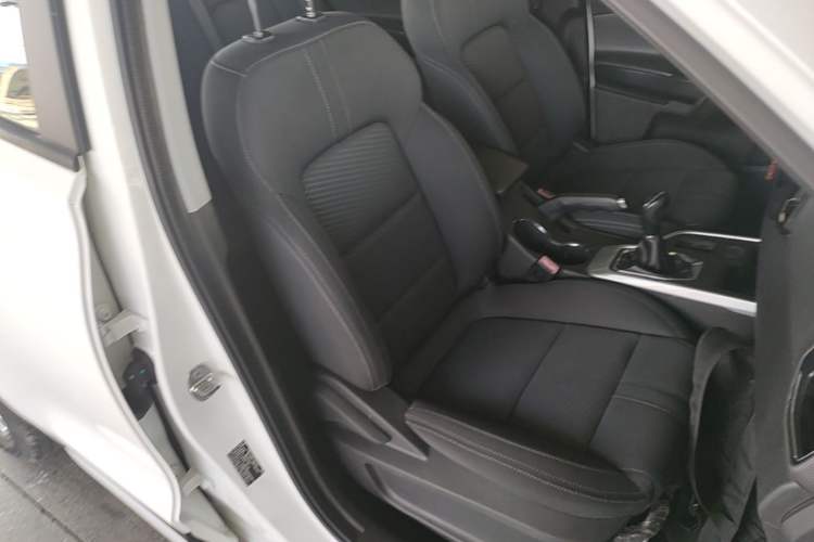 Used Chery Tiggo 5x 2019 HERO 1.5L Manual Urban Edition Right Front Seat