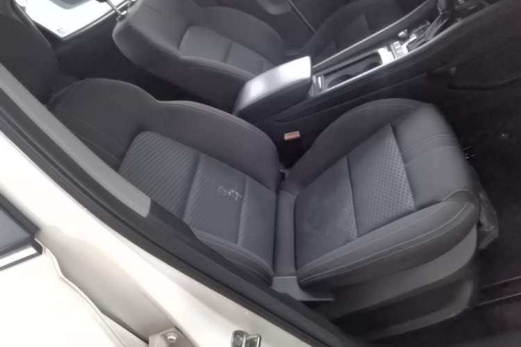 Used Chery Tiggo 5x 2019 HERO 1.5L CVT Fashion Edition Right Front Seat