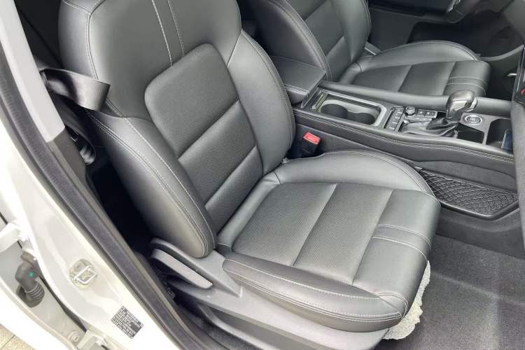 Used Chery Tiggo 5x 2019 HERO 1.5L CVT Luxury Edition Right Front Seat