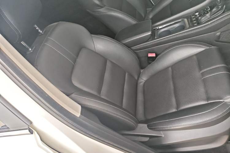 Used Chery Tiggo 5x 2019 HERO 1.5L CVT Luxury Edition Right Front Seat