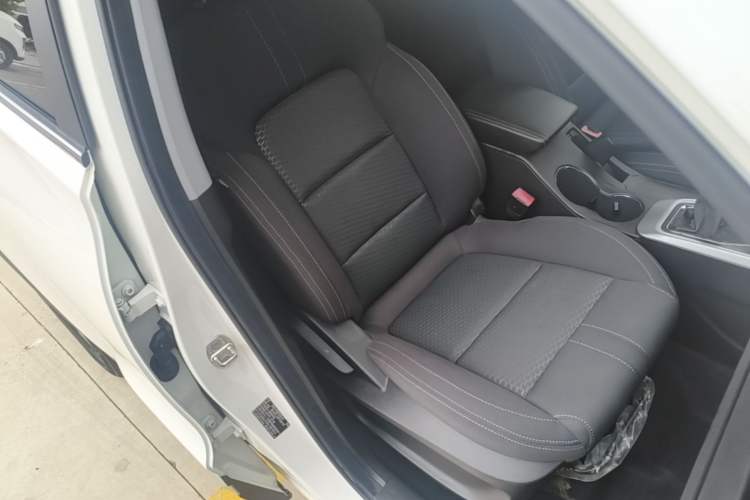 Used Chery Tiggo 5x 2019 HERO 1.5L Manual Fashion Edition Right Front Seat