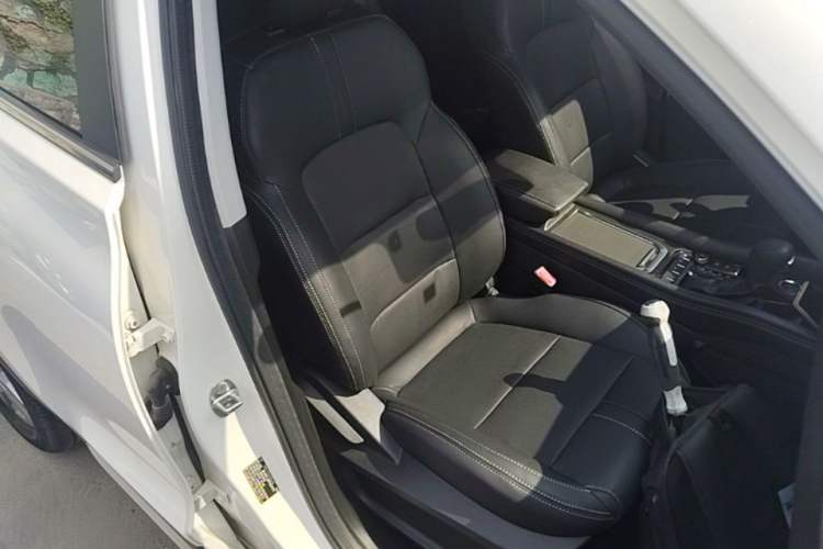 Used Chery Tiggo 5x 2019 HERO 1.5L CVT Fashion Edition Right Front Seat