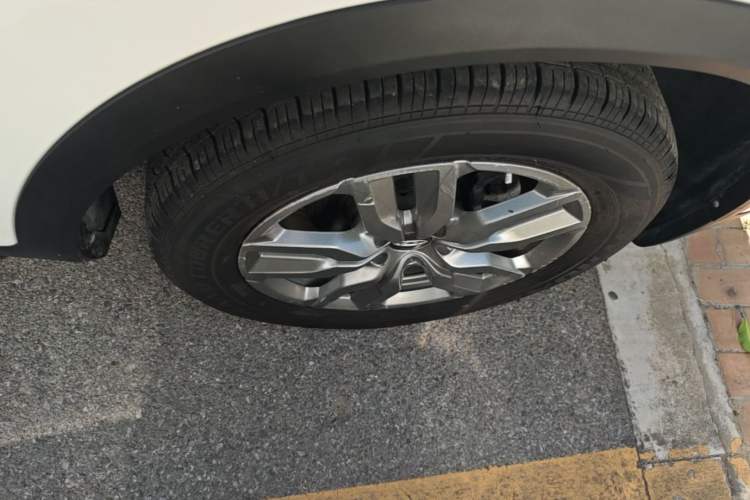 Used Chery Tiggo 5x 2019 HERO 1.5L CVT Fashion Edition Right Front Wheel Hub