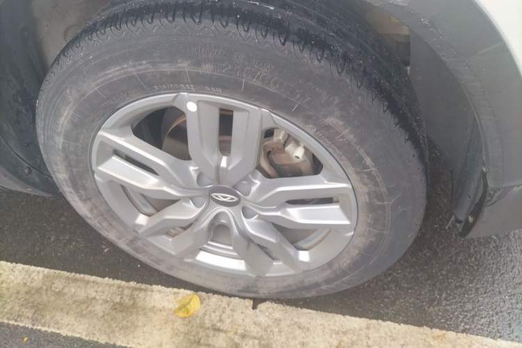 Used Chery Tiggo 5x 2019 HERO 1.5L CVT Fashion Edition Right Front Wheel Hub