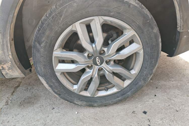 Used Chery Tiggo 5x 2019 HERO 1.5L CVT Fashion Edition Right Front Wheel Hub