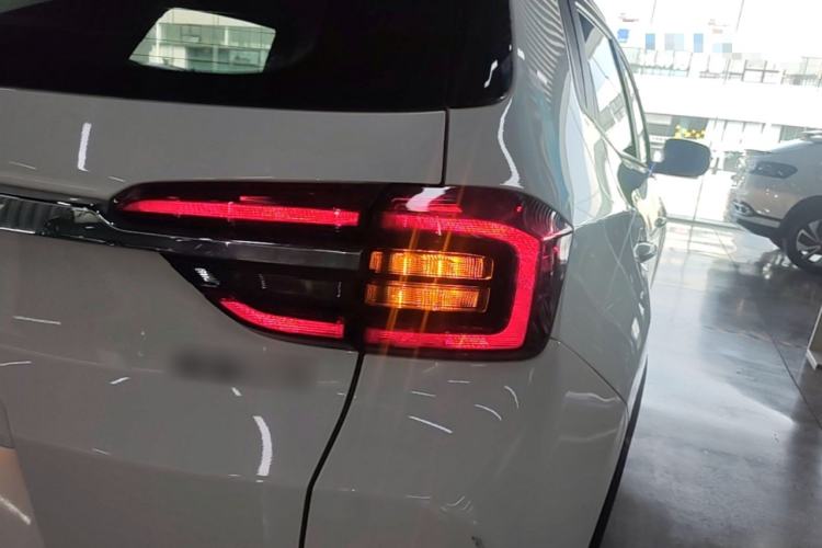 Used Chery Tiggo 5x 2019 HERO 1.5L Manual Urban Edition Right Rear Taillight