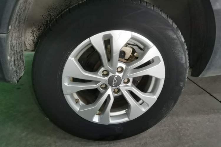 Used Chery Tiggo 5x 2019 HERO 1.5L Manual Fashion Edition Right Rear Wheel Hub