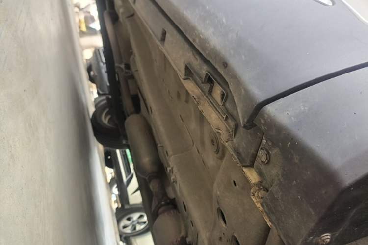 Used Chery Tiggo 5x 2019 1.5L CVT Smart Joy Edition Right Side Sill
