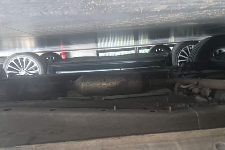 Used Chery Tiggo 5x 2019 HERO 1.5L Manual Fashion Edition Right Side Sill