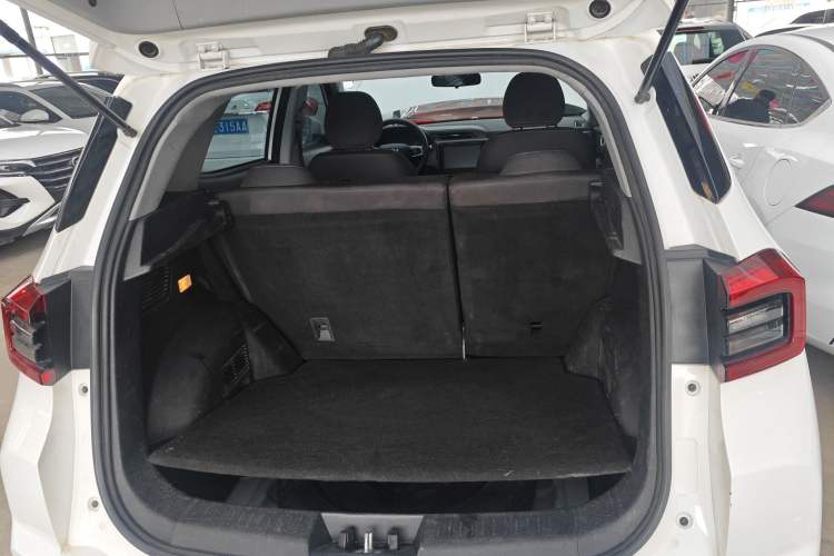 Used Chery Tiggo 5x 2019 HERO 1.5L Manual Fashion Edition Trunk