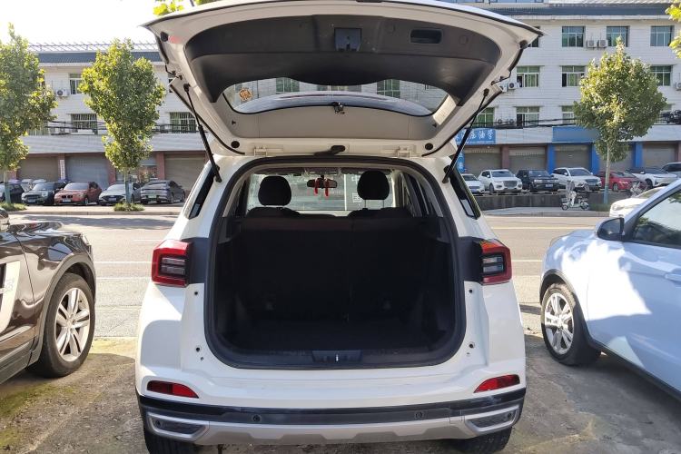 Used Chery Tiggo 5x 2019 HERO 1.5L Manual Fashion Edition Trunk