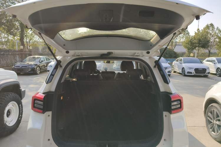 Used Chery Tiggo 5x 2019 HERO 1.5T DCT High-Energy Edition Trunk