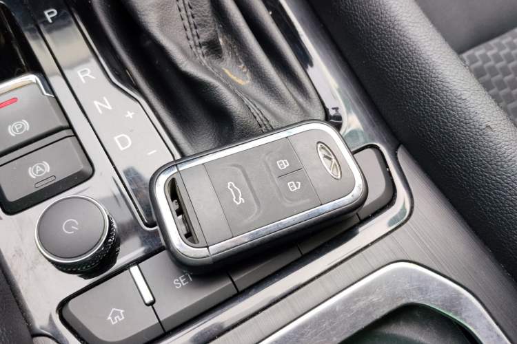 Used Chery Tiggo 5x 2019 HERO 1.5L CVT Fashion Edition Vehicle Key