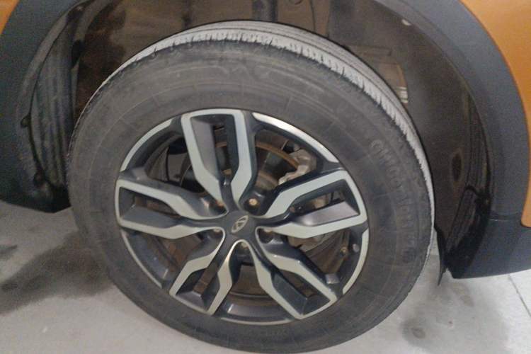 Used Chery Tiggo 5x  Right Front Wheel Hub