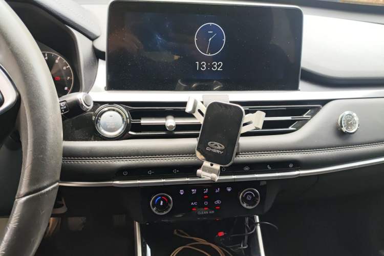 Used Chery Tiggo 5x 2020 1.5L Manual Fashion Edition Audio And AC Panel