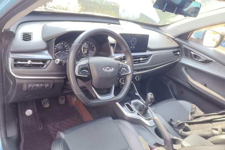 Used Chery Tiggo 5x 2020 1.5L Manual Fashion Edition Center Console