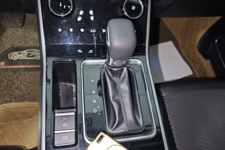 Used Chery Tiggo 5x 2020 1.5L CVT Fashion Edition Gear Lever