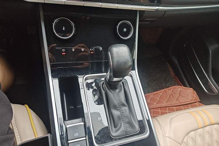 Used Chery Tiggo 5x 2020 1.5L CVT Fashion Edition Gear Lever