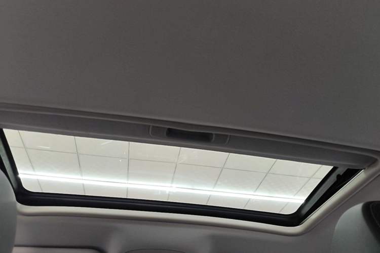 Used Chery Tiggo 5x 2020 1.5L CVT Fashion Edition Headliner