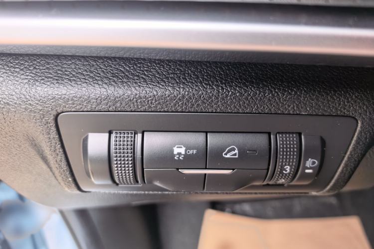 Used Chery Tiggo 5x 2020 1.5L CVT Luxury Edition Interior 5