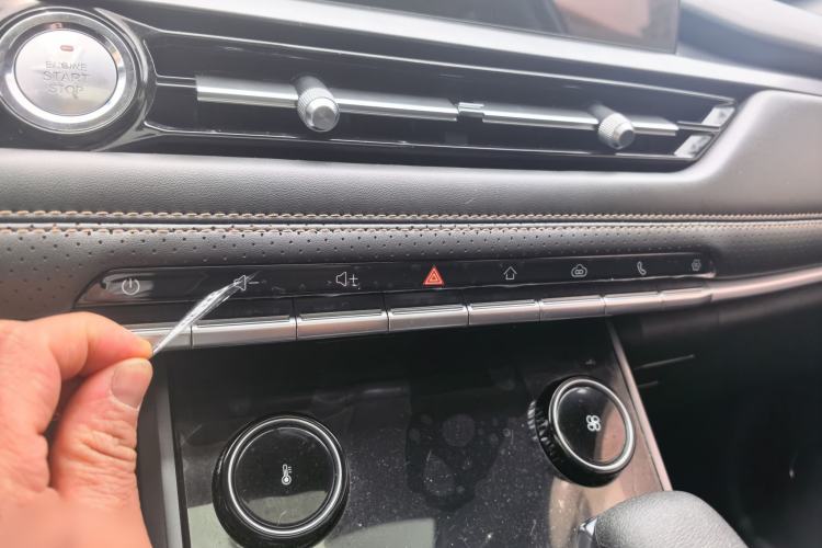 Used Chery Tiggo 5x 2020 1.5L CVT Luxury Edition Interior 6