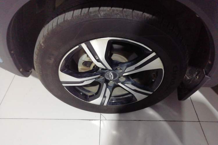 Used Chery Tiggo 5x 2020 1.5L Manual Fashion Edition Left Front Wheel Hub