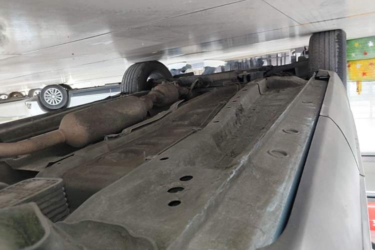 Used Chery Tiggo 5x 2020 1.5L CVT Fashion Edition Left Side Sill