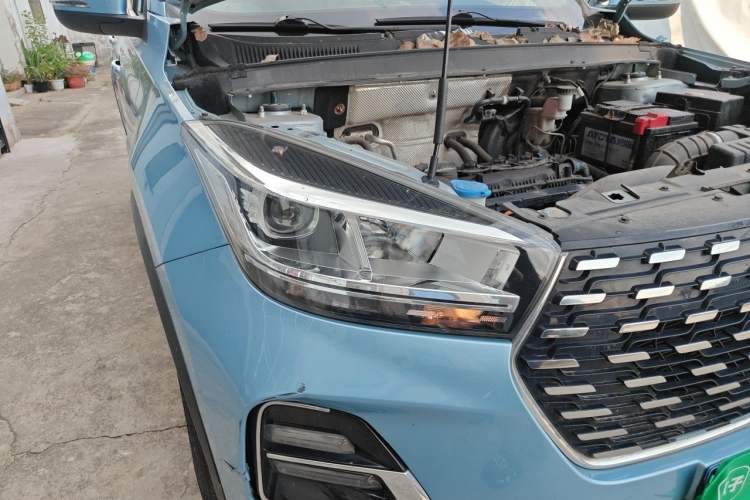 Used Chery Tiggo 5x 2020 1.5L CVT Luxury Edition Right Front Headlight