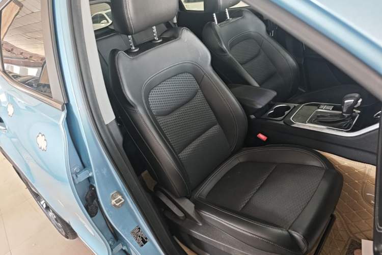 Used Chery Tiggo 5x 2020 1.5L CVT Fashion Edition Right Front Seat