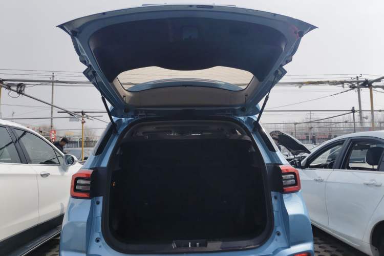 Used Chery Tiggo 5x 2020 1.5L CVT Fashion Edition Trunk