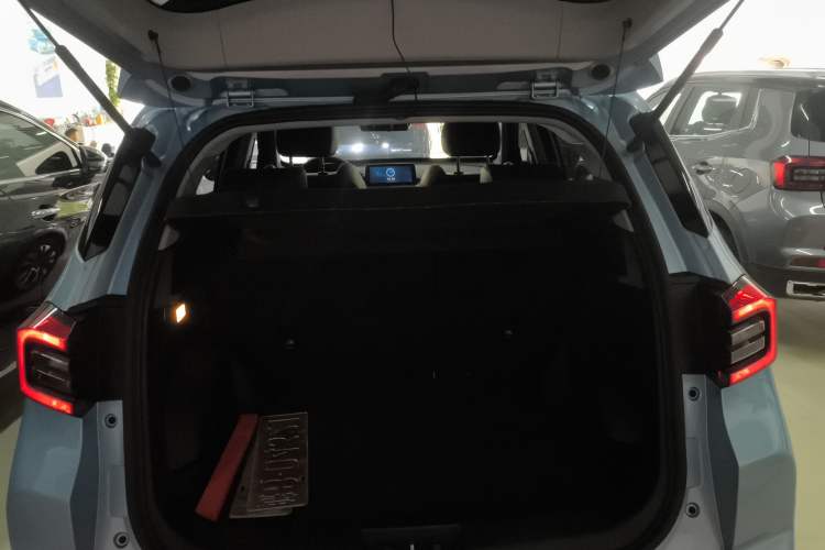 Used Chery Tiggo 5x 2020 High-Energy Edition 1.5T CVT High-Energy No. 2 Trunk