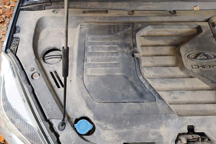 Used Chery Tiggo 5x 2020 1.5L CVT Luxury Edition Engine Bay Right