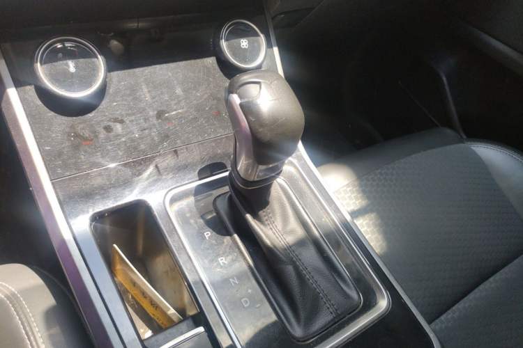 Used Chery Tiggo 5x 2020 1.5L CVT Fashion Edition Gear Lever