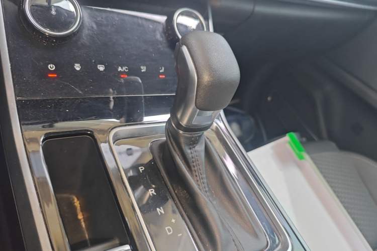 Used Chery Tiggo 5x 2020 1.5L CVT Fashion Edition Gear Lever